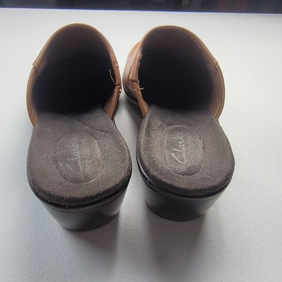 Clarks Women's Brown Leather Clogs Size 8.5M - Picture 9 of 9